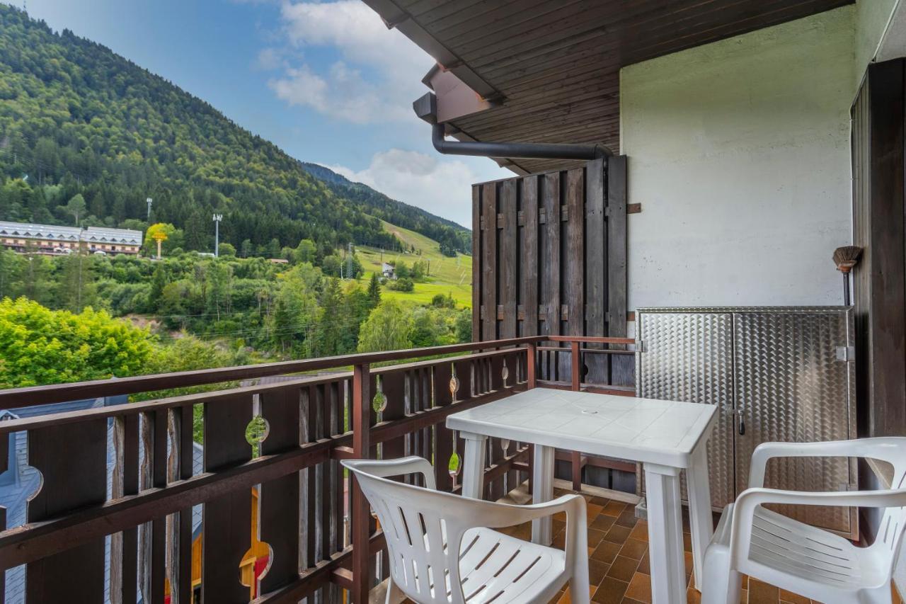 Il Ruscello Apartment With Terrace And View Of The Alps Тарвізіо Екстер'єр фото